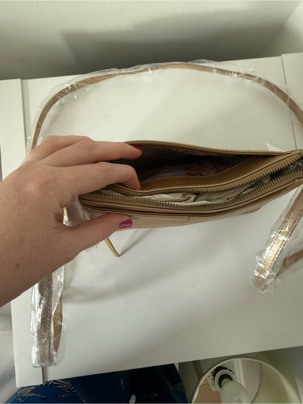 NWT - HOBO - Gold Dust Genuine Leather Crossbody Bag - Picture 6 of 8
